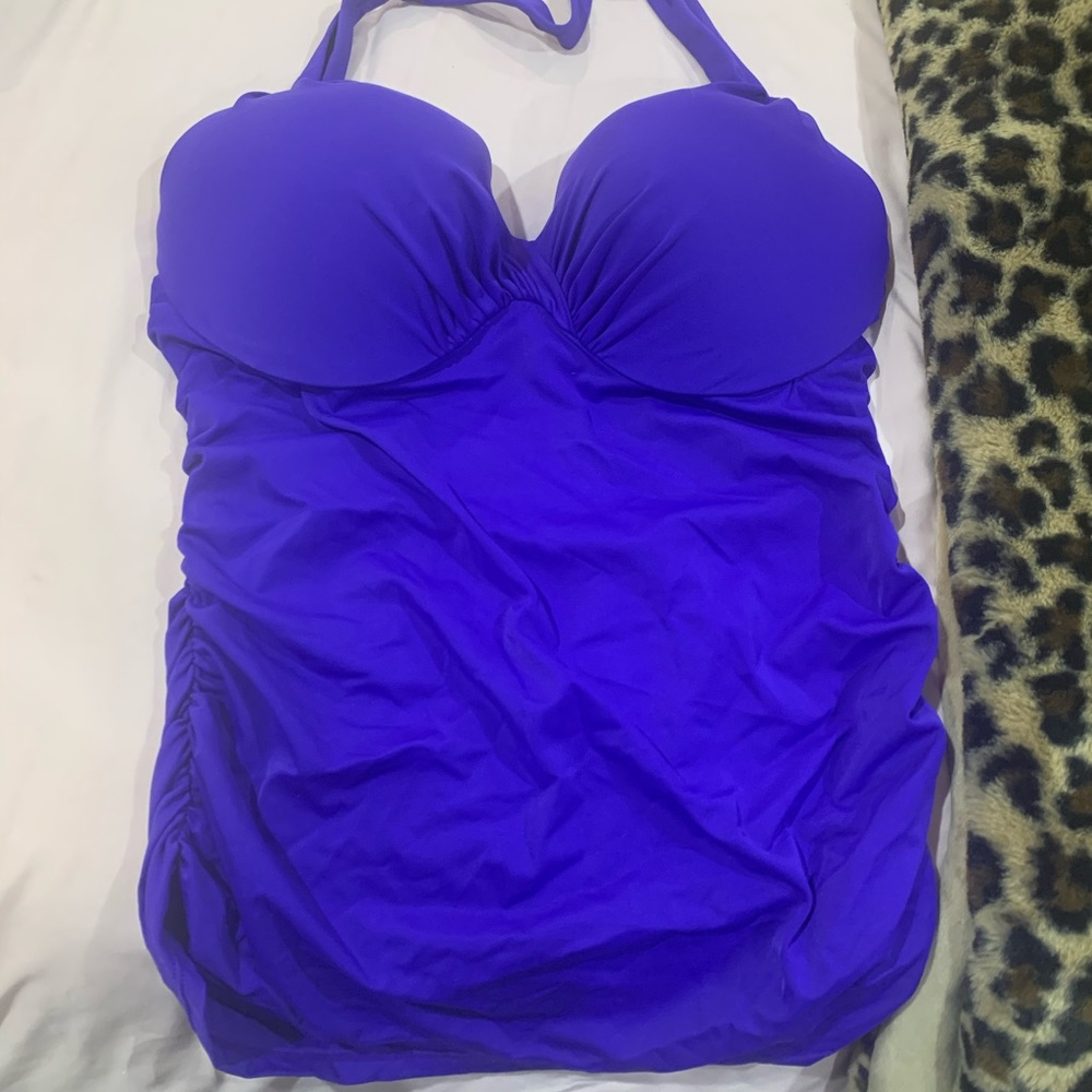 Victoria’s Secret tankini